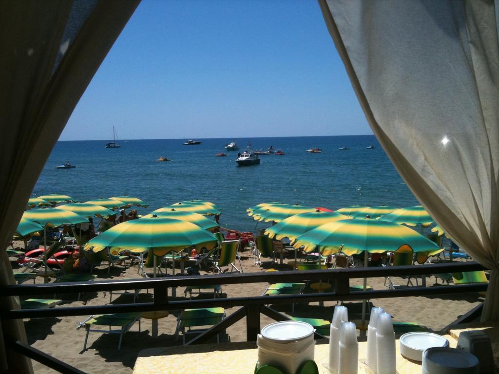 Hotel Sirena Castellabate Exterior photo